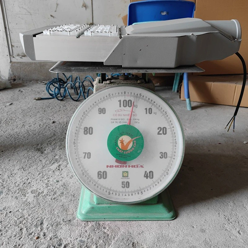 Đèn LED đường phố D12 chip LED SMD - Công suất 100W - Ảnh 7