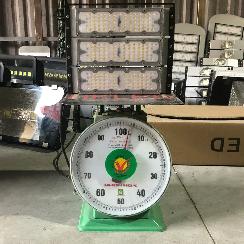 Đèn pha LED module SMD P03 - Công suất 150W - Ảnh 7