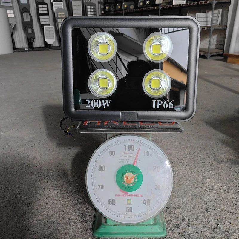 Đèn pha PTC chip LED COB - Công suất 200W - Ảnh 5