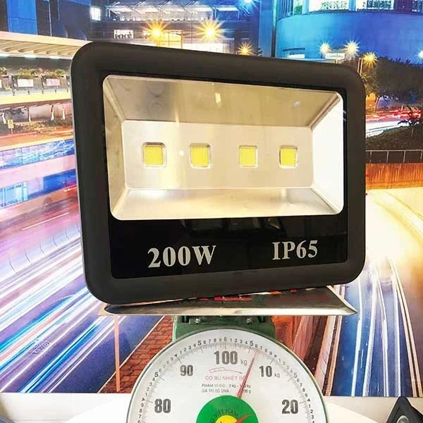 Đèn pha PTR chip LED COB - Công suất 200W - Ảnh 7