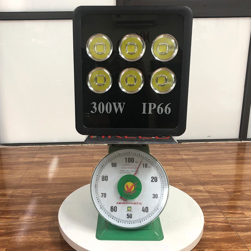 Đèn pha PTV chip LED COB - Công suất 300W - Ảnh 5