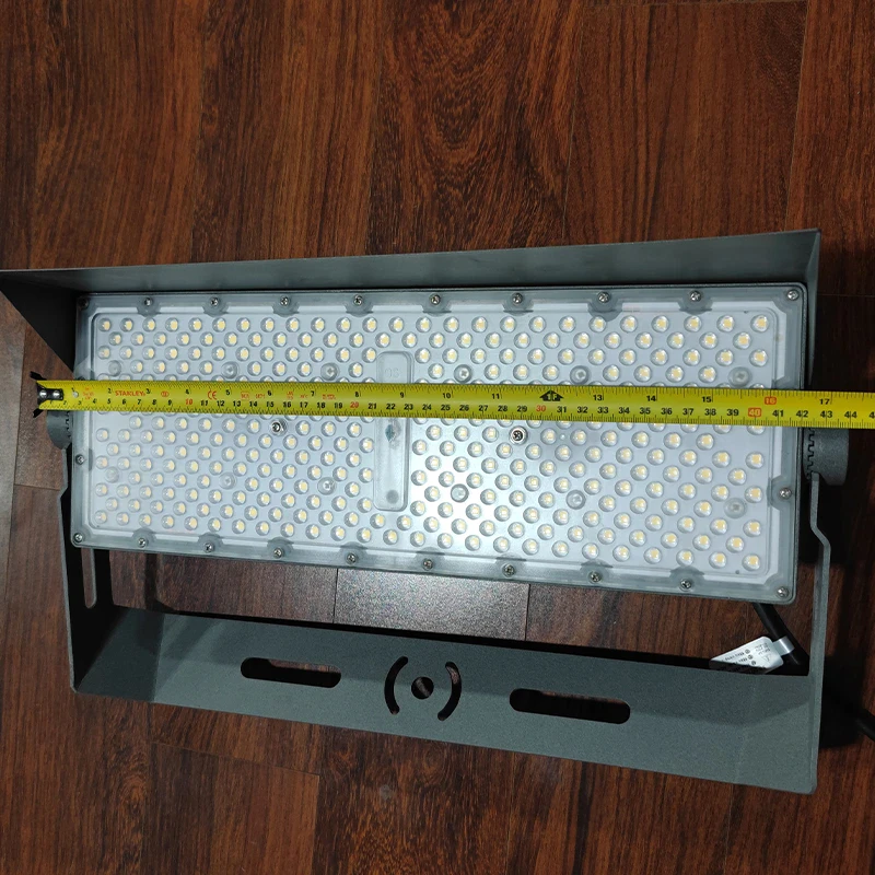 Đèn pha LED module SMD P04 - Công suất 200W - Ảnh 7