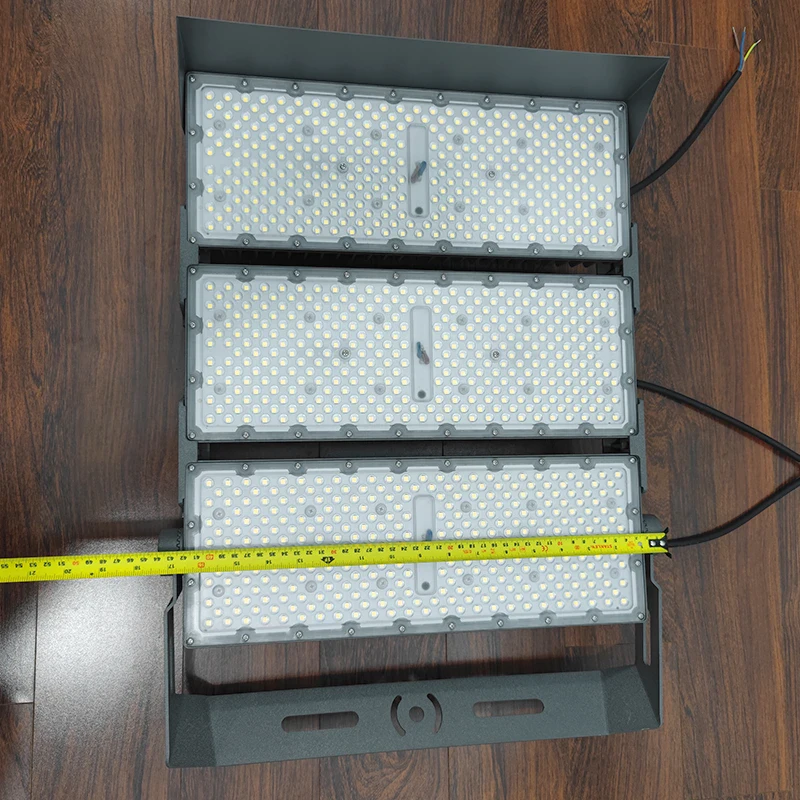 Đèn pha LED module SMD P04 - Công suất 600W - Ảnh 7