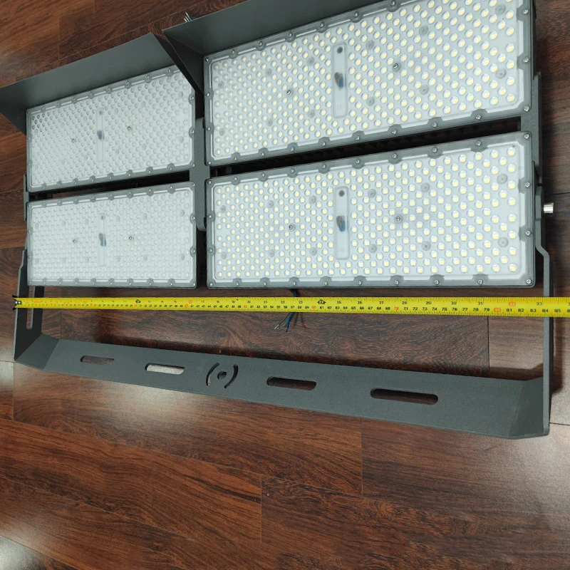 Đèn pha LED module SMD P04 - Công suất 800W - Ảnh 7