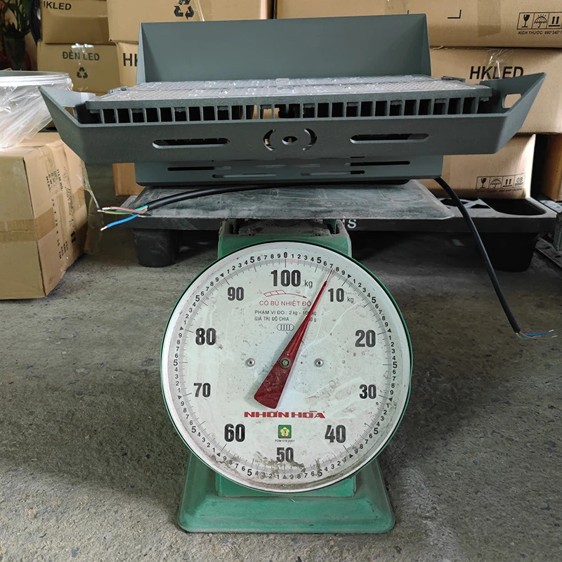 Đèn pha LED module SMD P04 - Công suất 400W - Ảnh 9